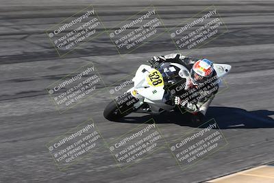 media/Jan-16-2026-CVMA Friday Practice (Fri) [[6f2bf47531]]/5-Racer 4-Trackday1/Session 2 (Bowl)/